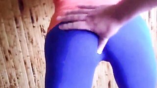 Watch cutesy Sofie Otis's scene