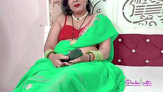 Big Cumshot on Pinki's Mouth, Desi Indian Saali pinki cute fucking Romantic Sex