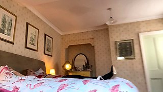 Hot amateur hidden cam