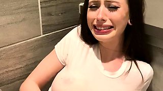 Close up MiLF getting it in the ass