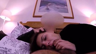 Amateur Blowjob Fun with Hot Body Brunette Babes