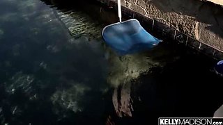 Jessa Blue in Bikini Teases Pool Guy for Hot Doggystyle Creampie