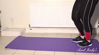 Star Works Out, Then Gets Off