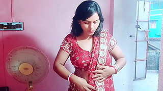 Sauteli beti se Tel laga ke massage karwaya phir patak ke chod diya