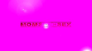 I Think My Stepmom Is Seducing Me - S17:e2