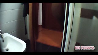 Brother-in-law Is Hiding in the Bathroom to Record His Wife to Masturbate After Watching the Video