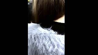 遅延大混雑挿入不可で手コキ搾精。逝きなが