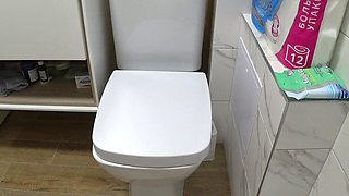 Toilet Cam Watches Old Pussy Pissing. Amateur Fetish. PAWG.