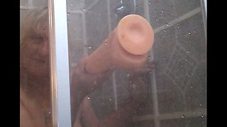 Princess Takes Shower to be Squeaky Clen for Her Date