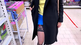 Real risky sex in man's toilet - agent pickup student in Walmart