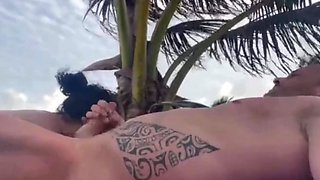 on failli se faire suprendre a la plage