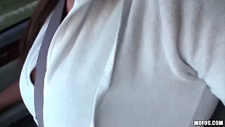 I know that girl - my girlfriend made me horrifically sexually aroused on our way to the motel with her vagina