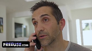 Donnie's dual delight: fellating Natasha Nice's titties while fucking Leana Lovings - freeuse cougar