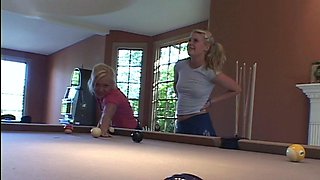 Little Summer Lesbian Pool
