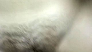 Amateur Girl Handles a Huge Cock