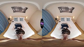 Polly yangs globs her headphones and rails her boyfriend\u2019s hard shower pecker - teenmegaworld