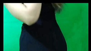 Viral Beautiful College Student Only Wears a Towel to Show off Her Plump and Bahenol Ass