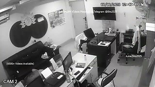 Manager With Assistant