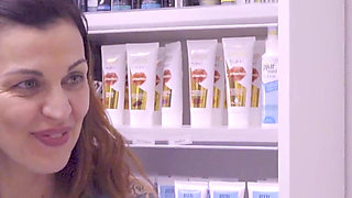 Swinger Experience - First Time Swinging and Fucking with Diana Zilli