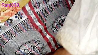 Desi bhabhi rani ki chudayi devar ne bhabhi ko ghodi bana ke choda
