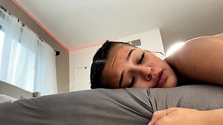 Lucky boy begins day by fucking voracious GF in bedroom