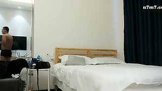 Hot amateur hidden cam