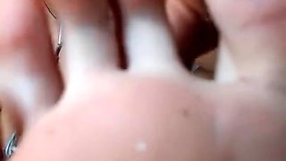 Young amateur teen in solo masturbation getting kinky