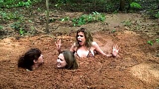 Amateur girls voyeur penetrating in public place