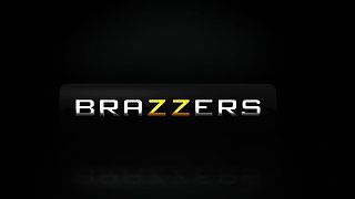 Sneaky Pool Sex / Brazzers