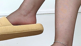 Shoeplay, Dangling & Walking in Home Slippers and Pantyhose (shoe Collection) - Dame Olga