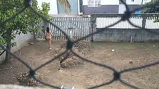 Amateur Brazilian Couple: Naughty Wife Flashing Naked in Front Yard