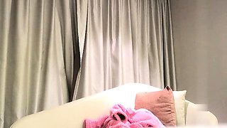 Chubby amateur nude on hidden cam