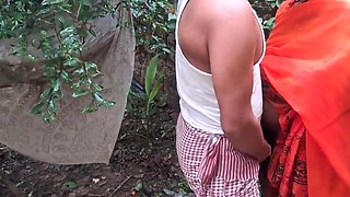 Desi Bhabhi Outdoor Sex with Trilokinath - Yoga Teacher Fucked in Village