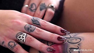 In Love With Tattooed Babe Draven Star: Blowjob, Doggy  Cowgirl Porn