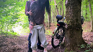 Helped a cutie fix her bike in the middle of nowhere and she thanked me with a juicy outdoor doggystyle & swallowed all my cum