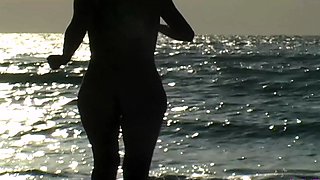 Freaky Blonde Gets Naked In Super High Risky Tampa Spots