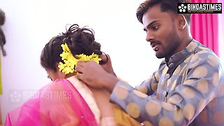 Desi Indian Bhabhi Suhagraat Ki Thukai Pahli Bar Hard fuck Large Video - Big titted