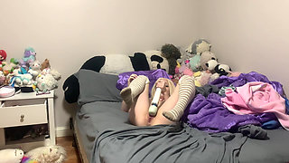 Caught Masturbating by Step-dad He Helps