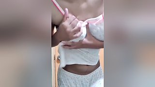 College Girl Priya Viral Mms Video
