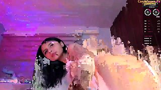 SMALL TIT BRUNETTE TATTOOED TEEN GIRLFRIEND CAUGHT IN SHOWER