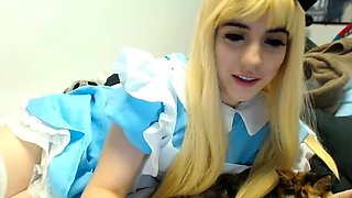 Pissing masturbating babe solo toy play