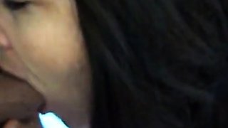 Mature French Lady Gives Amateur Blowjob