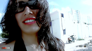 Dolce Elektra: Fucking at the Beach with the Beautiful Arab Dolce Elektra
