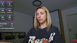 Blonde Teen Solo Masturbation
