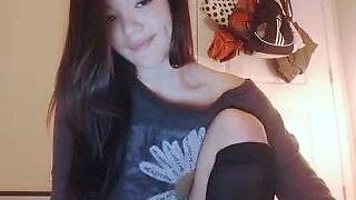 Teen Cute Italian Brunette Solo At