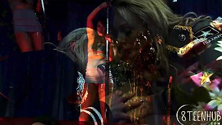 Erotic girl's cumshot clip