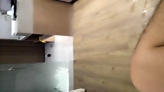 Amateur Foot Fetish Girlfriend Sucks and gives a Footjob