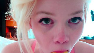 Amateur blonde girlfriend toyed and facialized