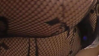 Tramplig Heavy Weight MILF - Try to Stand My Weight on Your Small Body Bitch!