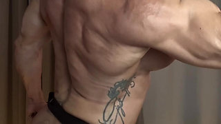 Women with muscles who are mothers are the ultimate